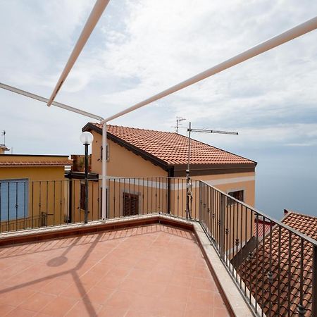 Castelmola Casa Chiocciola With Terraces Apartment Екстериор снимка